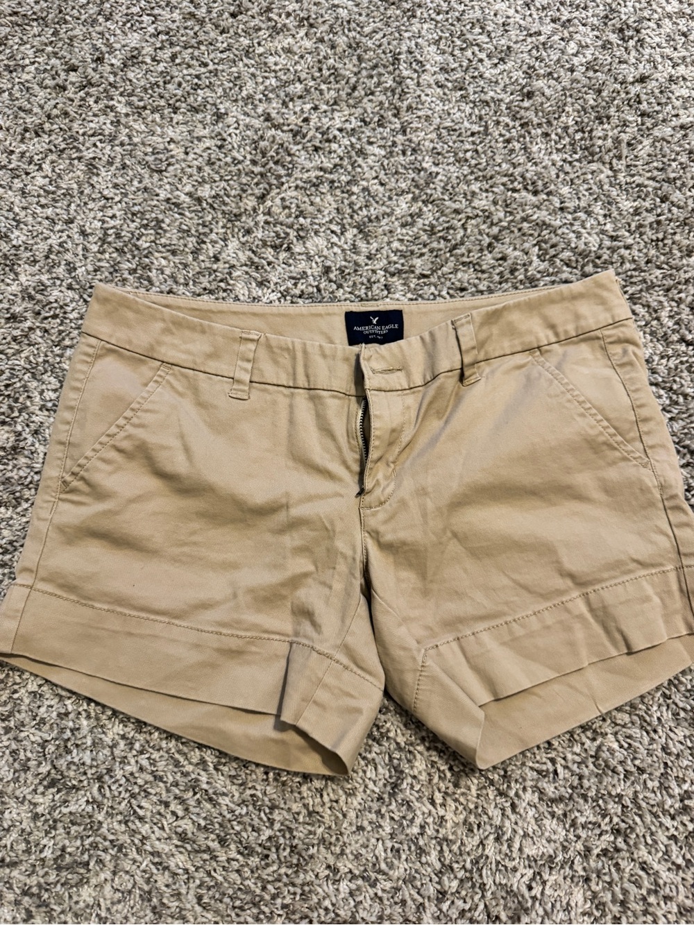 American Eagle Outfitters Tan Cuffed Cargo Shorts